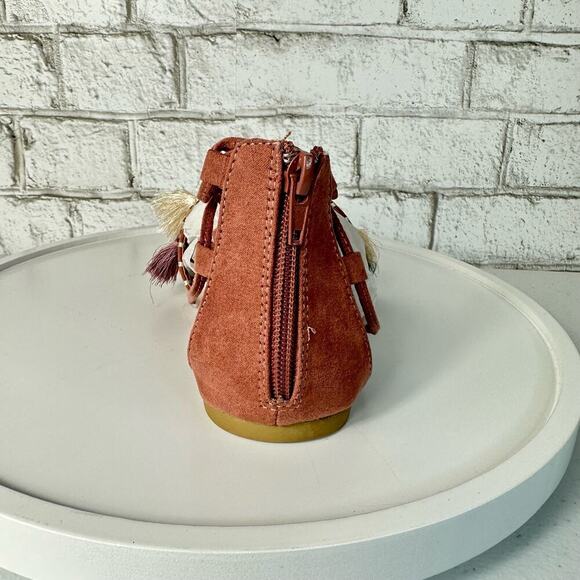 Qupid Archer Sandals Size 10 Boho Faux Leather Tassel Wrap Embroidered Pink - Picture 10 of 12